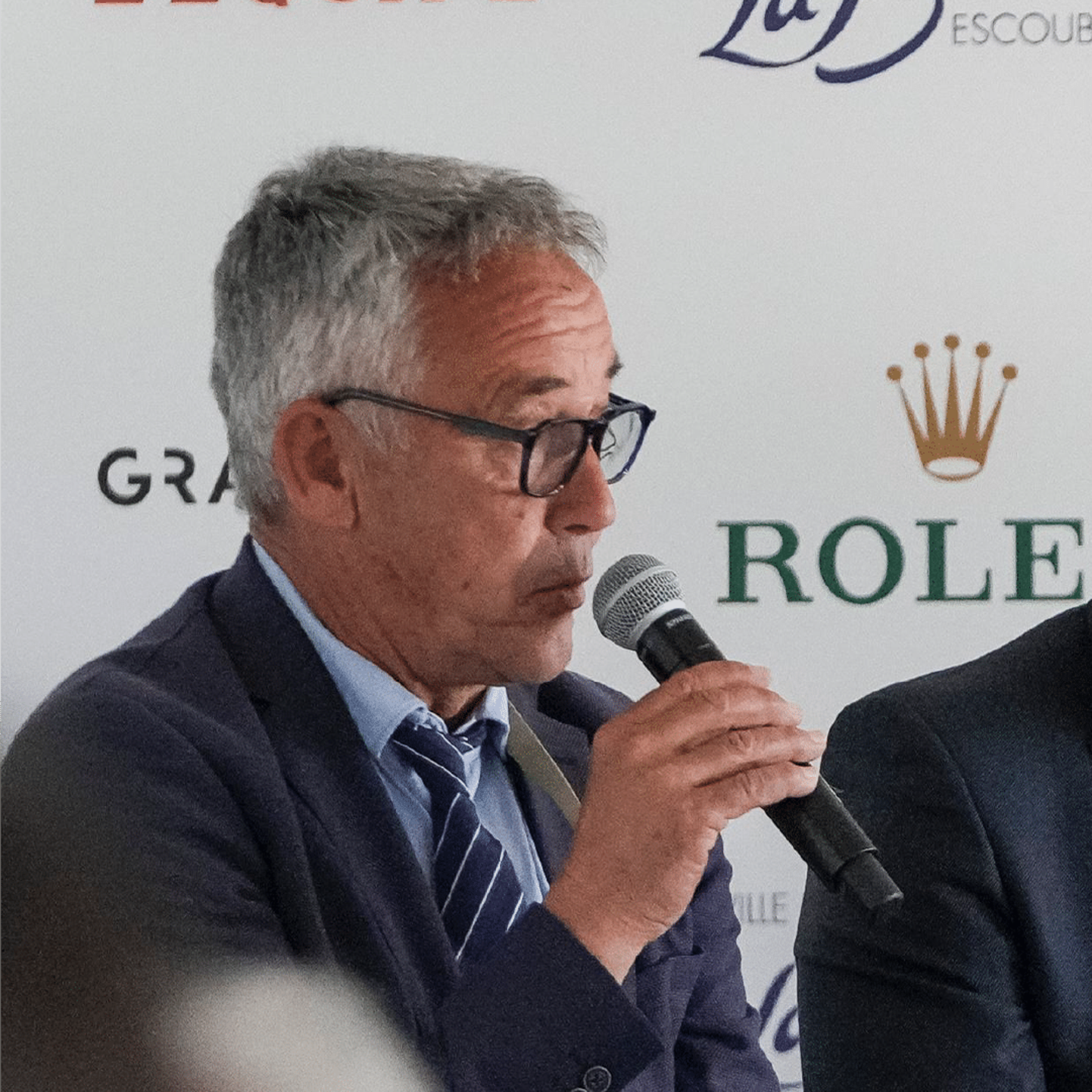 Xavier Trouilhet, assistant to the ringmaster Grégory Bodo, commented.