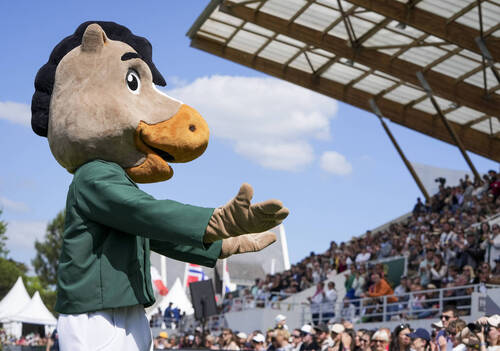 Optimized by JPEGmini 3.14.12.71901706 0x7d7f241b