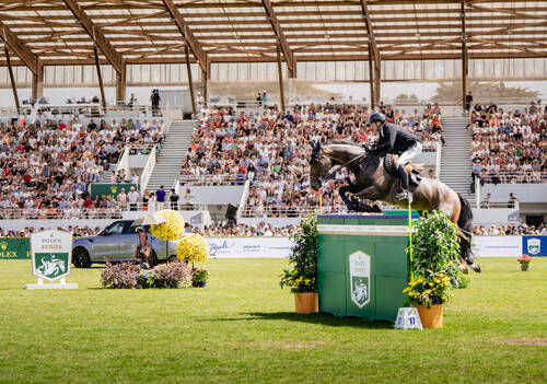 PIERGIORGIO BUCCI CONQUERS THE ROLEX GRAND PRIX VILLE DE LA BAULE