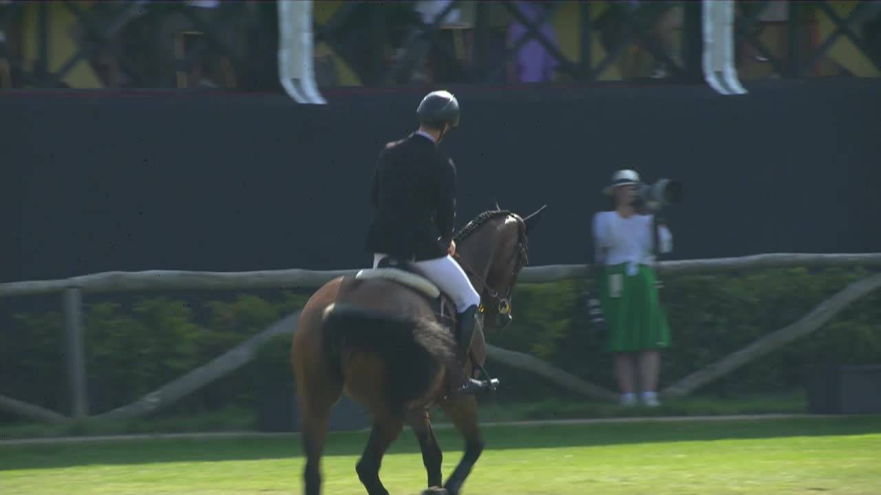 Pieter Devos with Casual Dv Z - Brussels Stephex Masters 2024 - Round 2