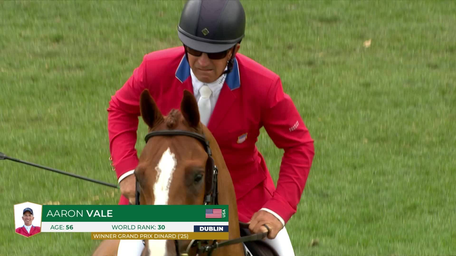 Aaron Vale with Carissimo 25 - Dublin Horse Show 2025 - Round 1