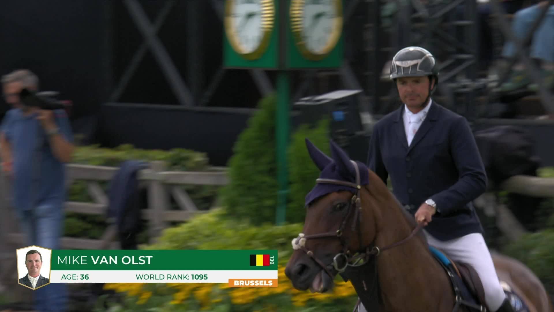 Mike Van Olst with Comme Elle Faut Odth Z - CSI 5* Bruxelles 2026 - Round 1