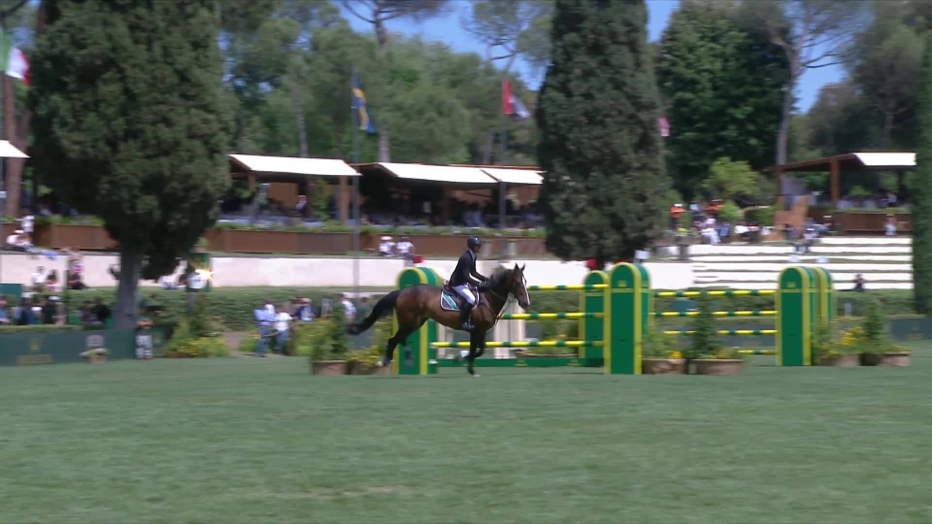 Kevin Staut with Visconti du Telman - CSIO Rome - Piazza di Siena 2024 - Round 2