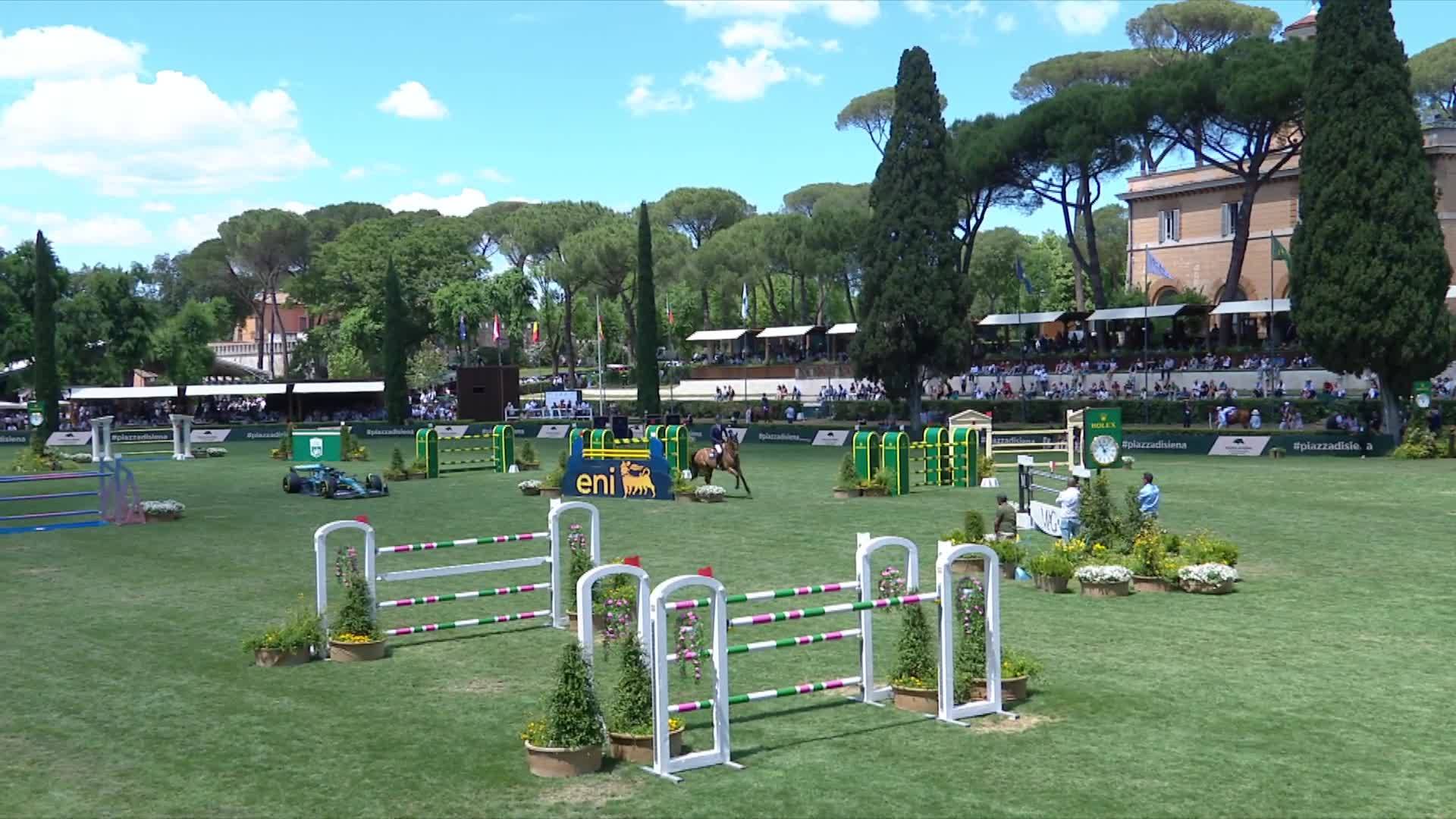 Daniel Deusser with Killer Queen Vdm - CSIO Rome - Piazza di Siena 2024 - Round 1